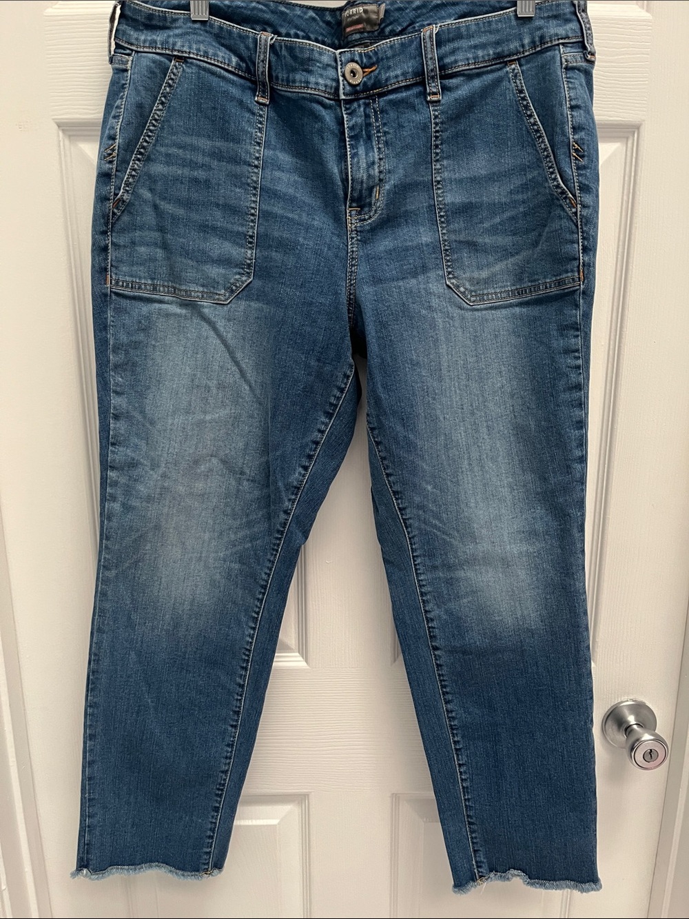 torrid Boyfriend Jeans in Medium Blue Wash